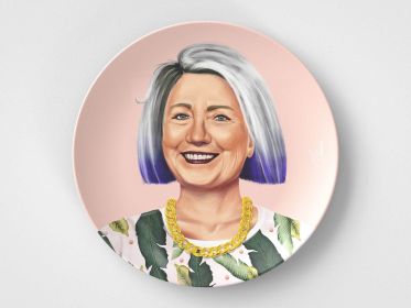 Hillary // 10" Round Plate // Political Gift Idea (Set: Set of 4)